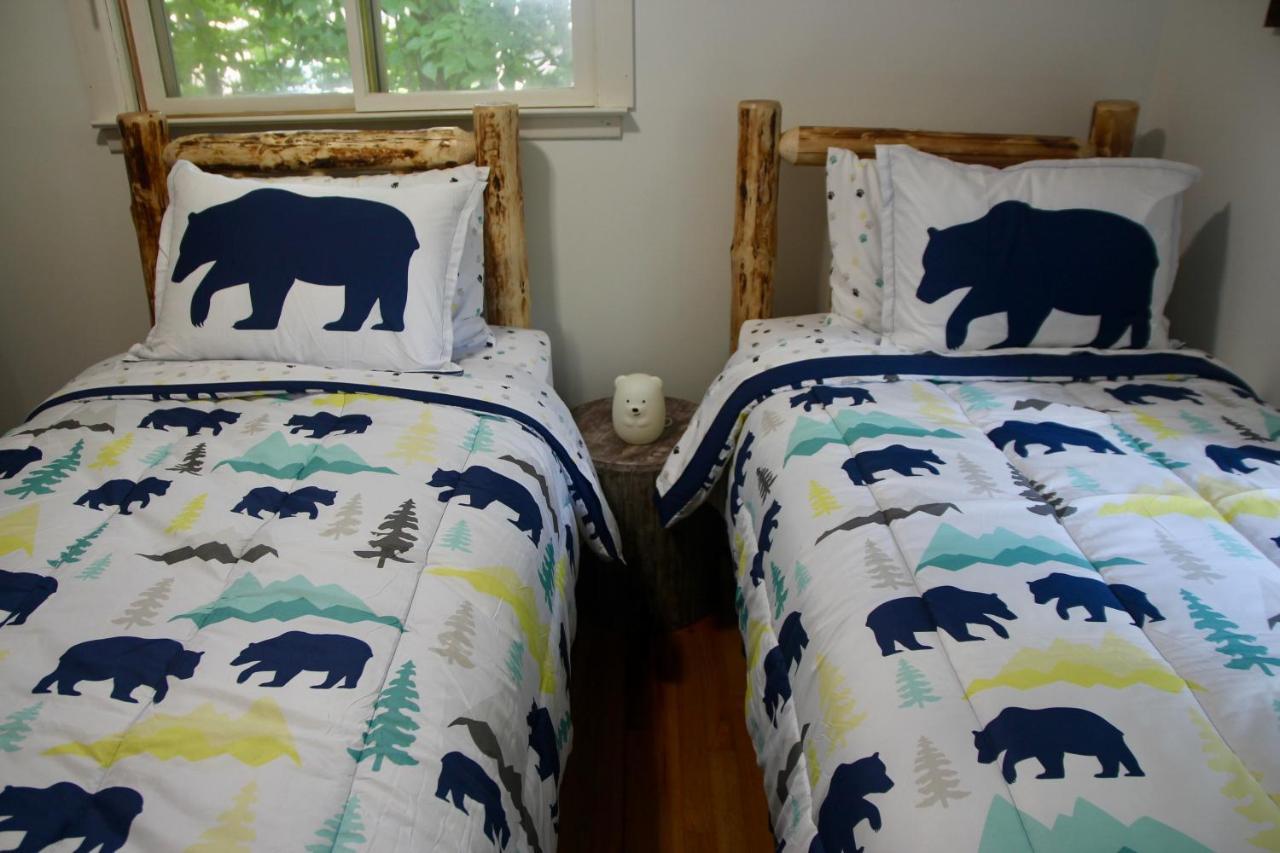 Escape To A 3-Bedroom Cabin In Lower Catskills Woodridge Bagian luar foto